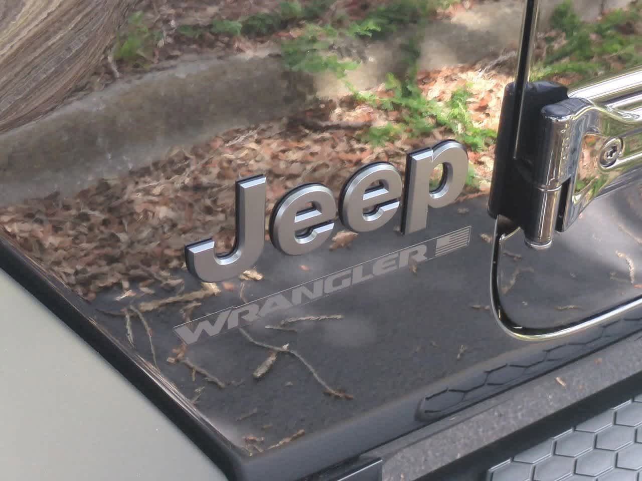Thumbnail: 2025 Jeep Wrangler - 13