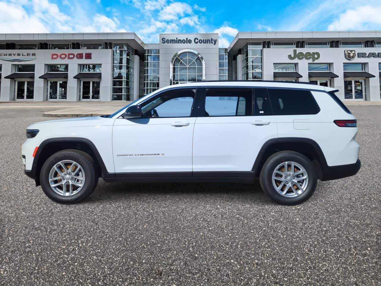 Thumbnail: 2025 Jeep Grand Cherokee L - 5