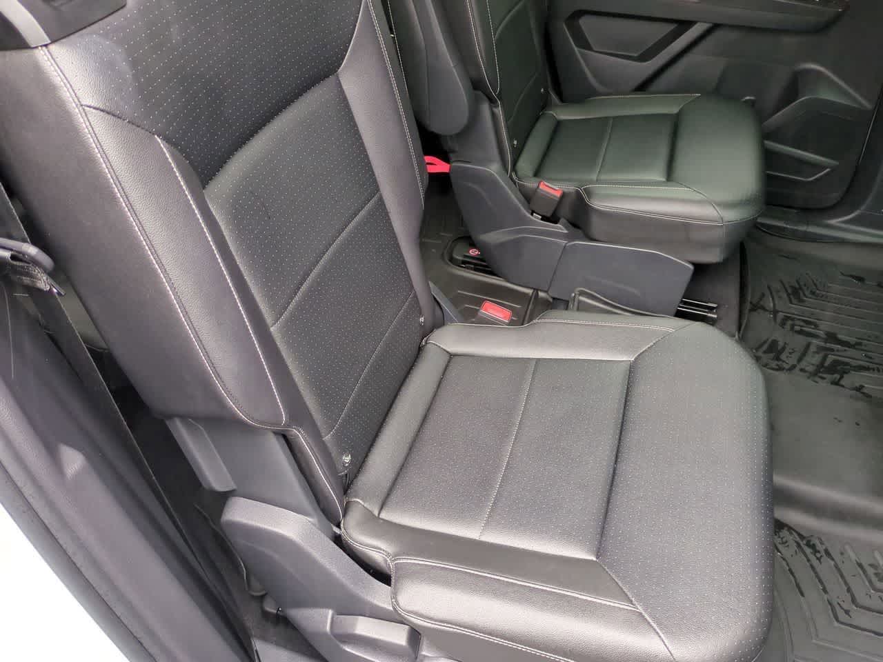 Thumbnail: 2023 Volkswagen Atlas - 21