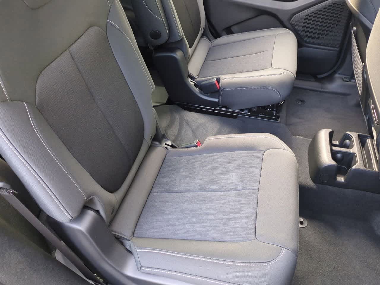 Thumbnail: 2025 Jeep Grand Cherokee L - 21