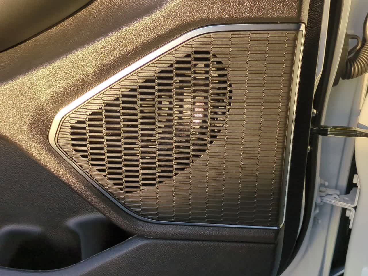 Thumbnail: 2025 Jeep Grand Cherokee - 32