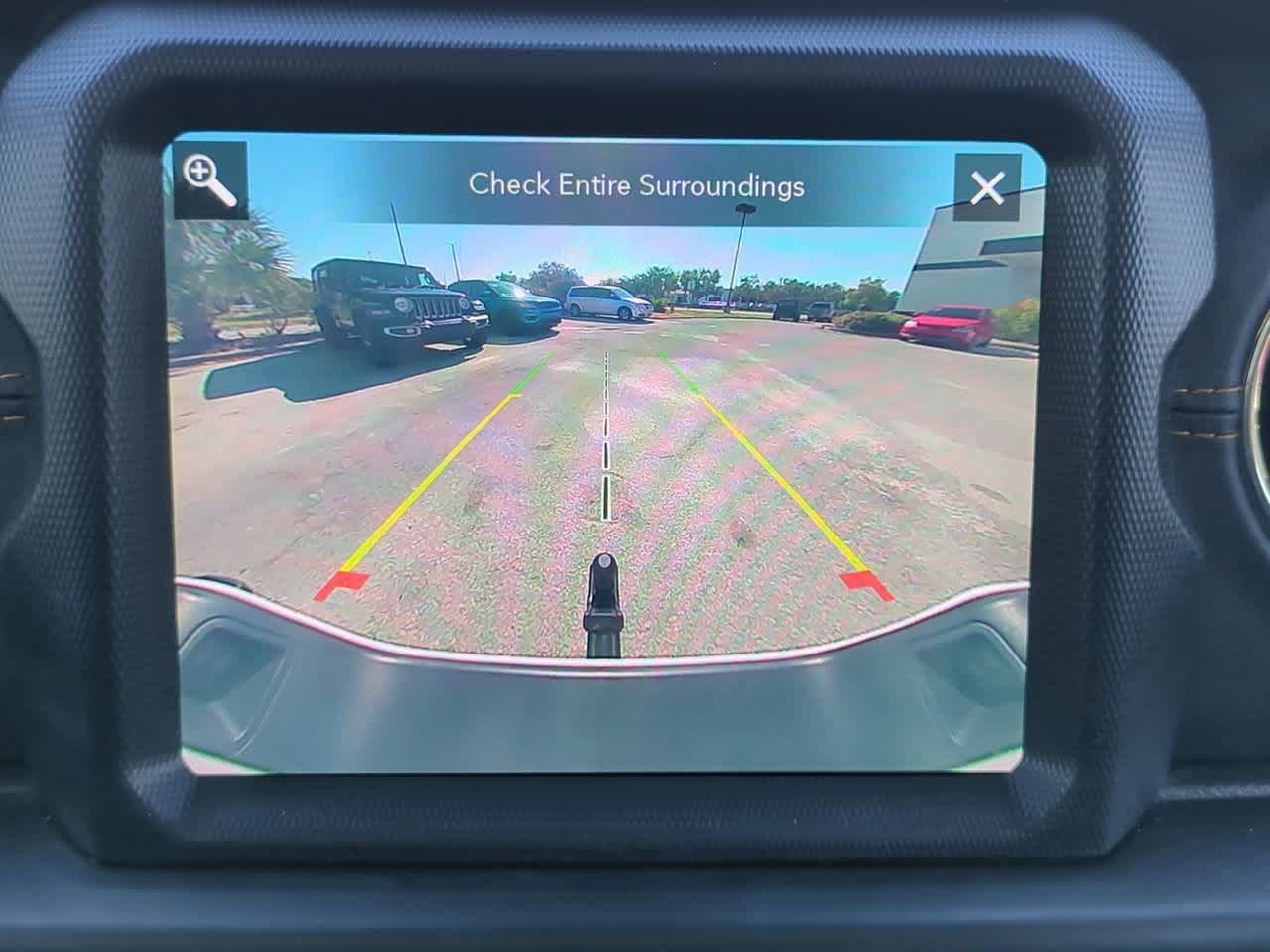 Thumbnail: 2022 Jeep Gladiator - 30