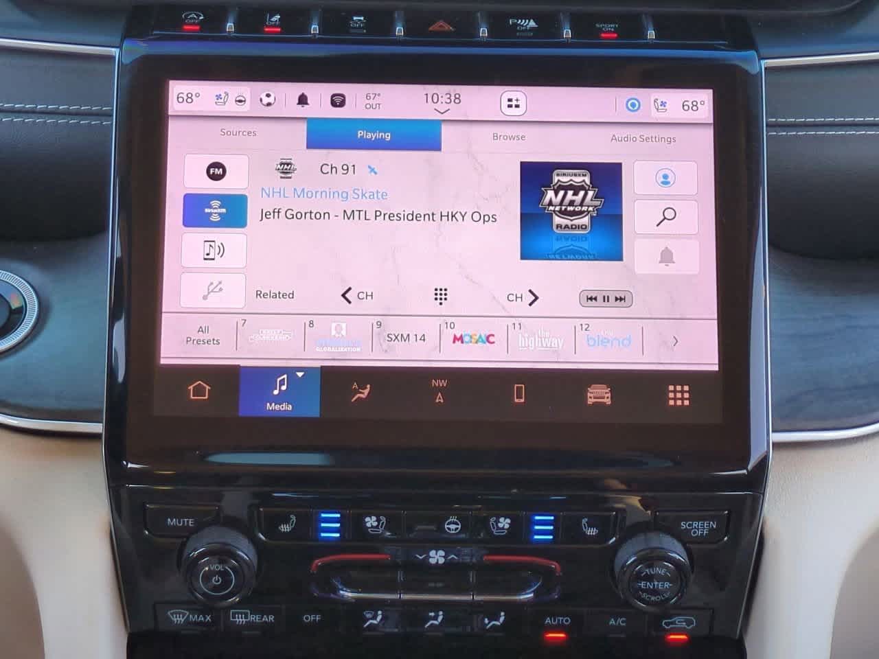 Thumbnail: 2022 Jeep Grand Cherokee L - 29