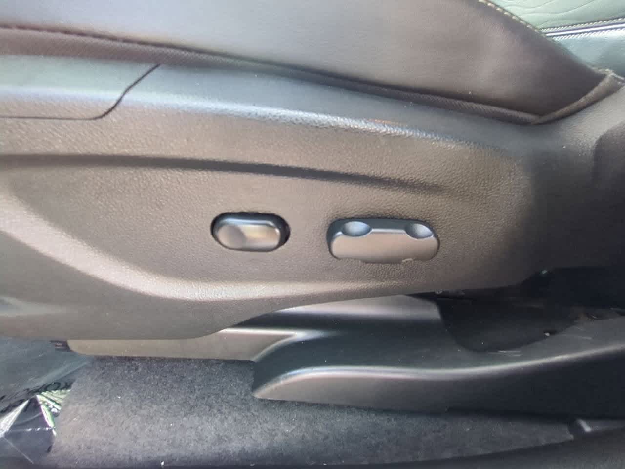 Thumbnail: 2016 Buick Encore - 18