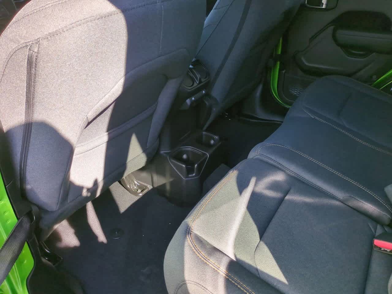 Thumbnail: 2025 Jeep Wrangler - 18