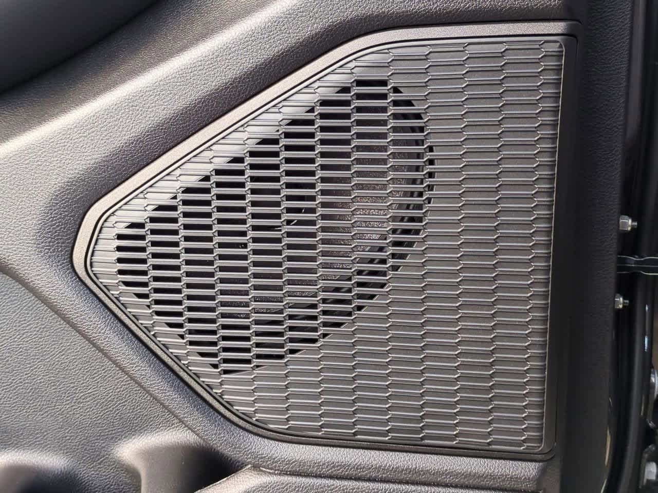 Thumbnail: 2025 Jeep Grand Cherokee L - 30