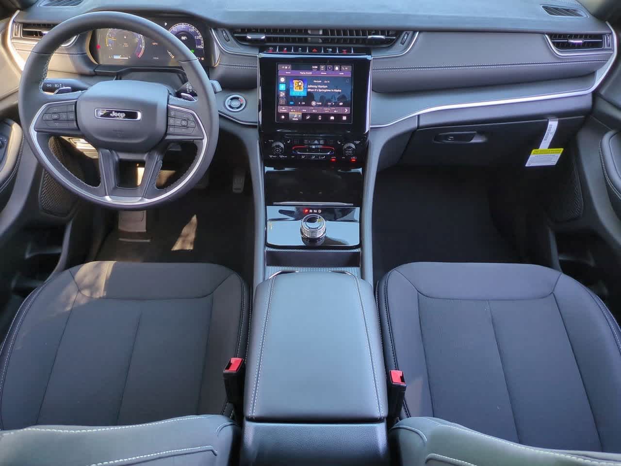 Thumbnail: 2025 Jeep Grand Cherokee - 16