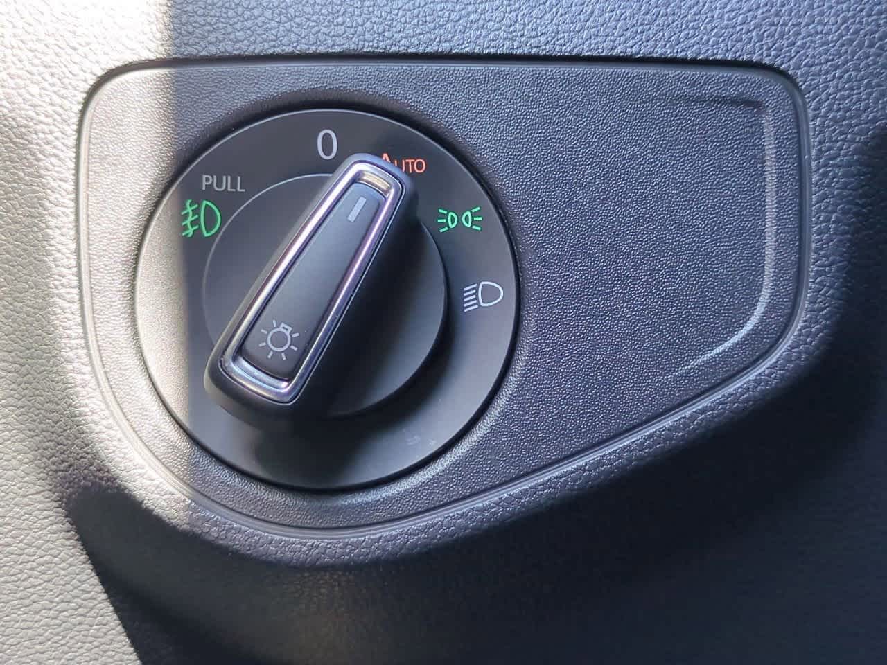 Thumbnail: 2019 Volkswagen Atlas - 18