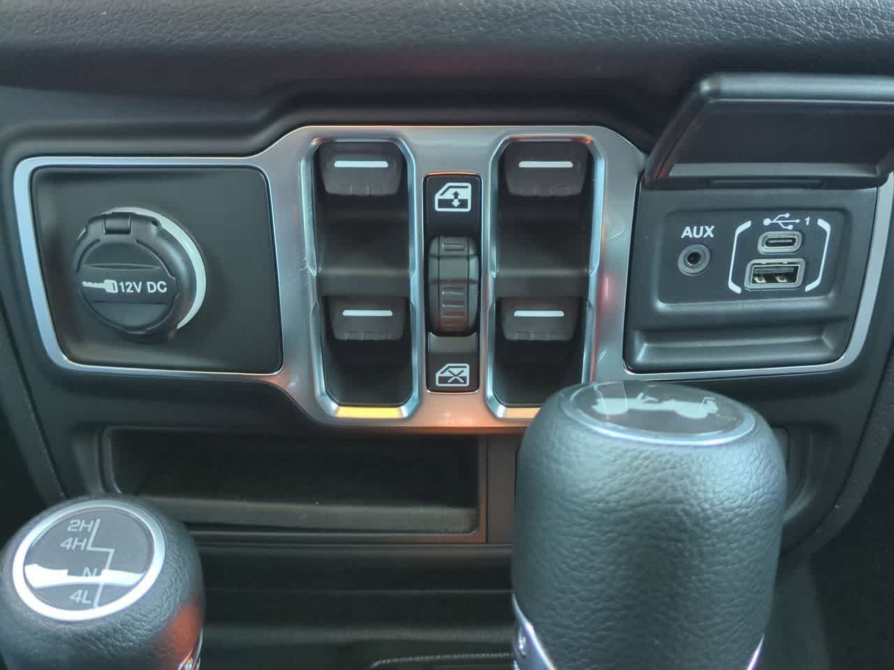 Thumbnail: 2026 Jeep Wrangler - 31