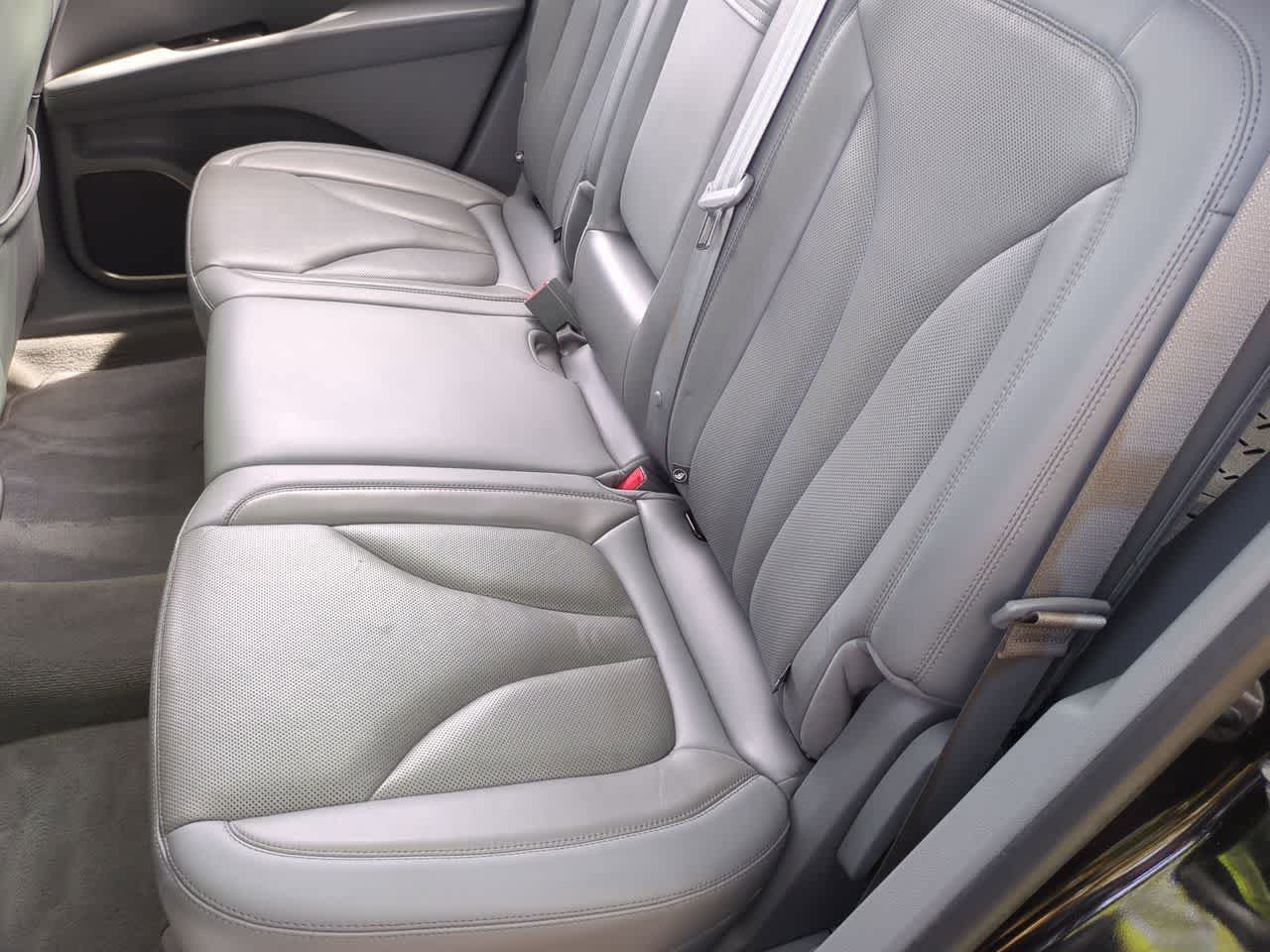 Thumbnail: 2020 Lincoln Nautilus - 21