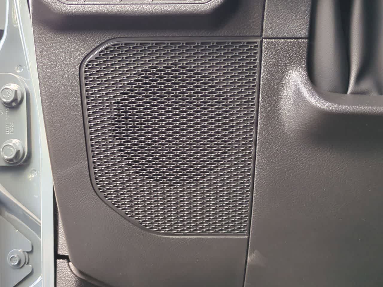 Thumbnail: 2026 Jeep Gladiator - 31