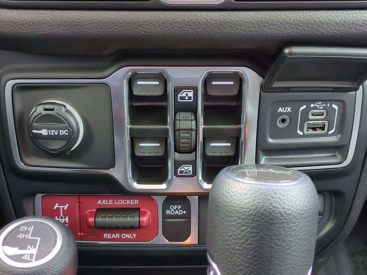 Thumbnail: 2026 Jeep Gladiator - 32