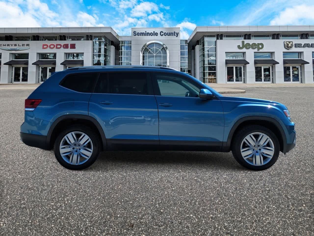 Thumbnail: 2019 Volkswagen Atlas - 9