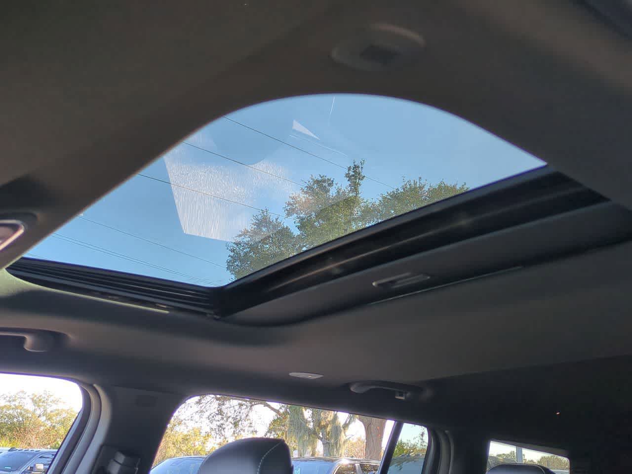 Thumbnail: 2025 Jeep Grand Cherokee L - 19