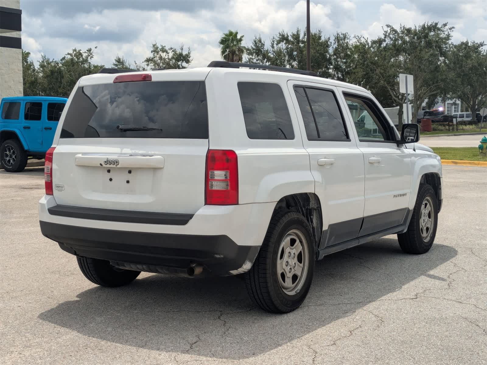 Thumbnail: 2016 Jeep Patriot - 4