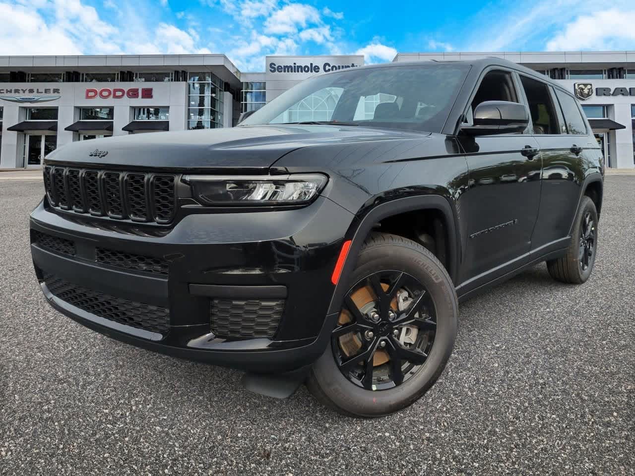 Thumbnail: 2025 Jeep Grand Cherokee L - 1