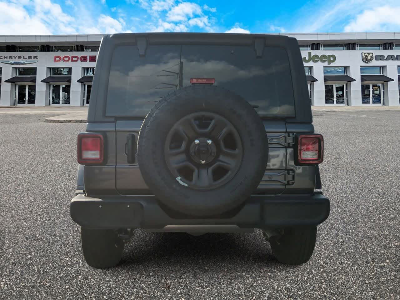 Thumbnail: 2025 Jeep Wrangler - 7
