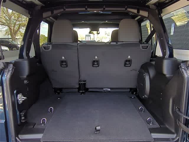 Thumbnail: 2025 Jeep Wrangler - 34