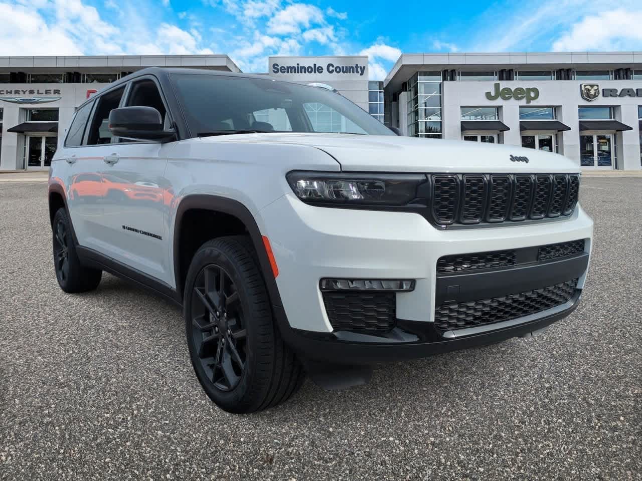 Thumbnail: 2025 Jeep Grand Cherokee L - 2