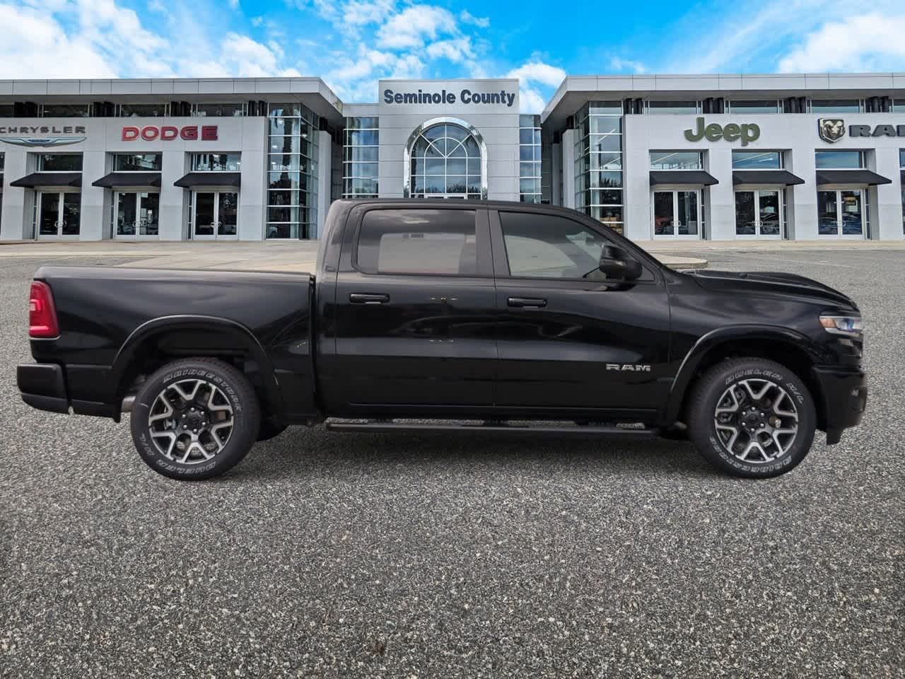 Thumbnail: 2026 RAM 1500 - 9