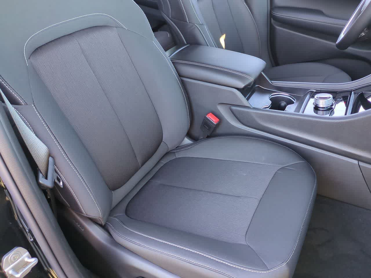 Thumbnail: 2025 Jeep Grand Cherokee - 22