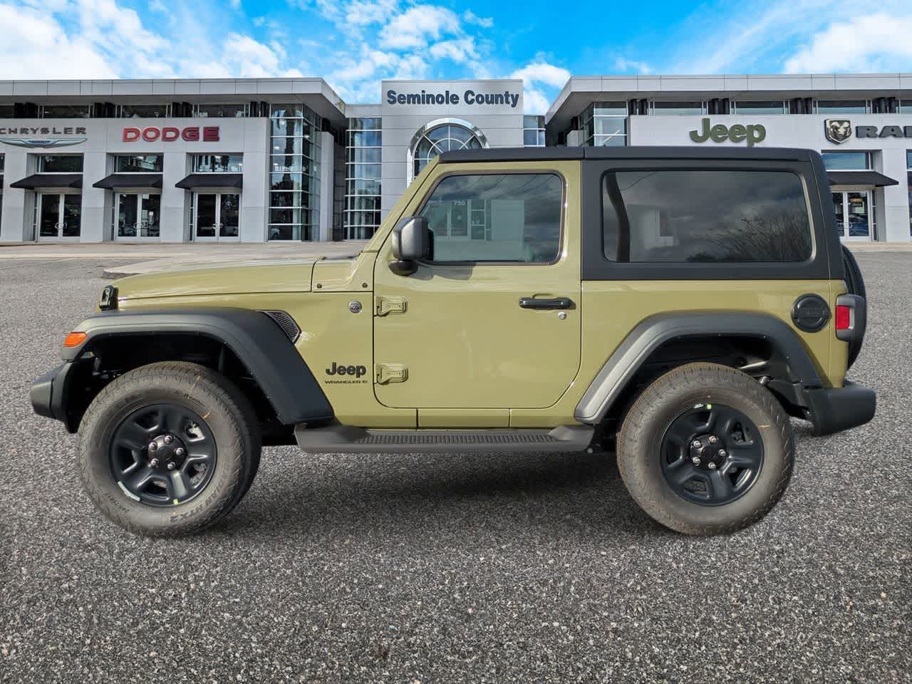 Thumbnail: 2026 Jeep Wrangler - 5