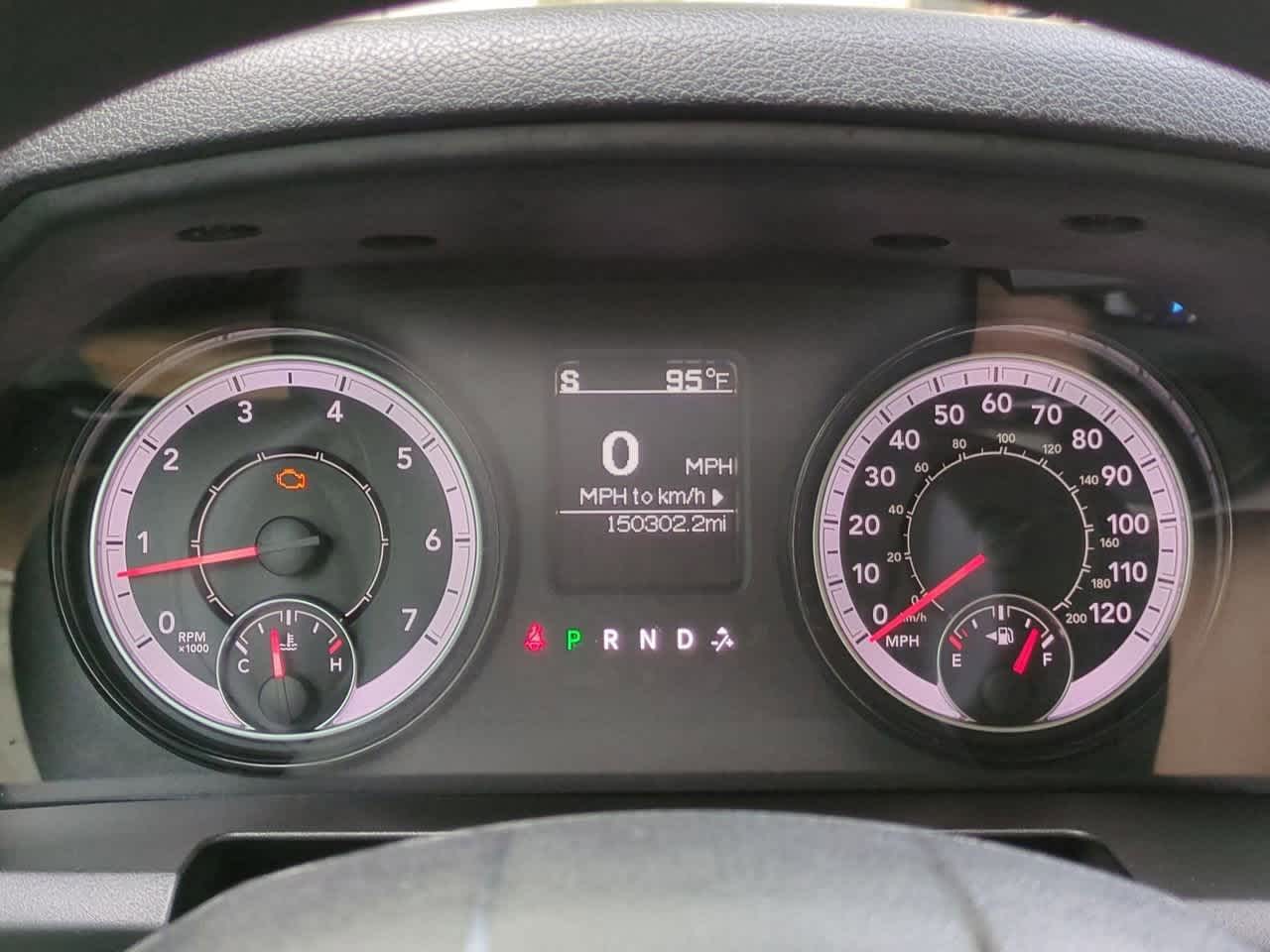 Thumbnail: 2021 RAM 1500 Classic - 32