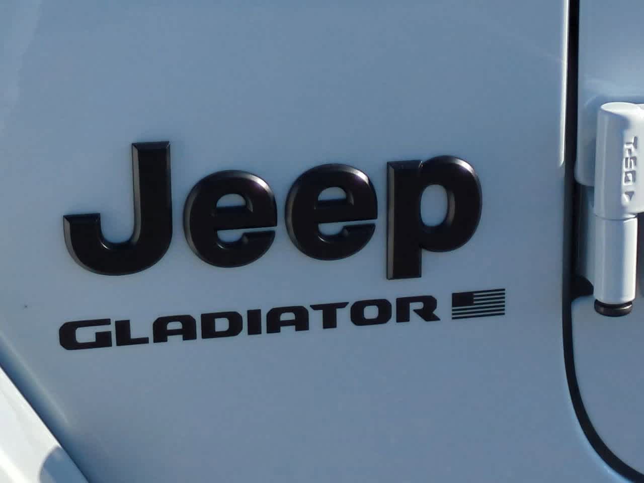 Thumbnail: 2025 Jeep Gladiator - 12