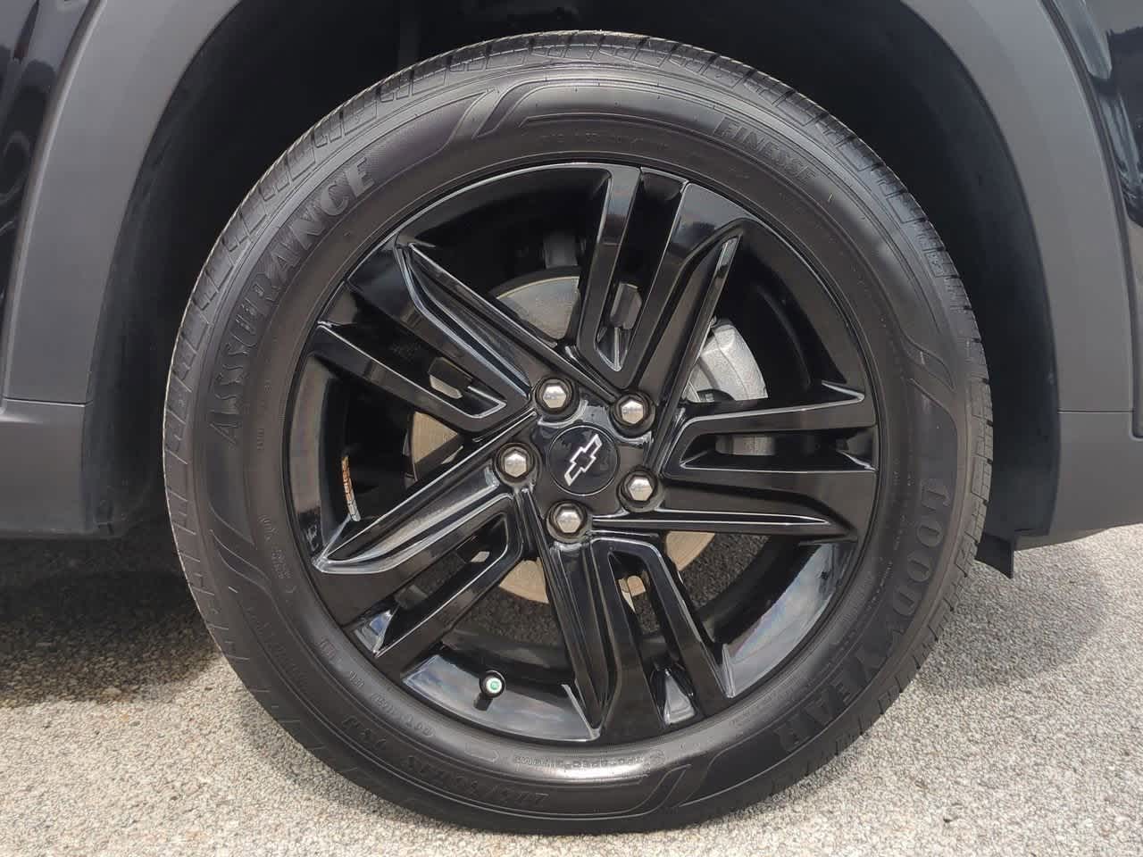 Thumbnail: 2025 Chevrolet Trax - 14