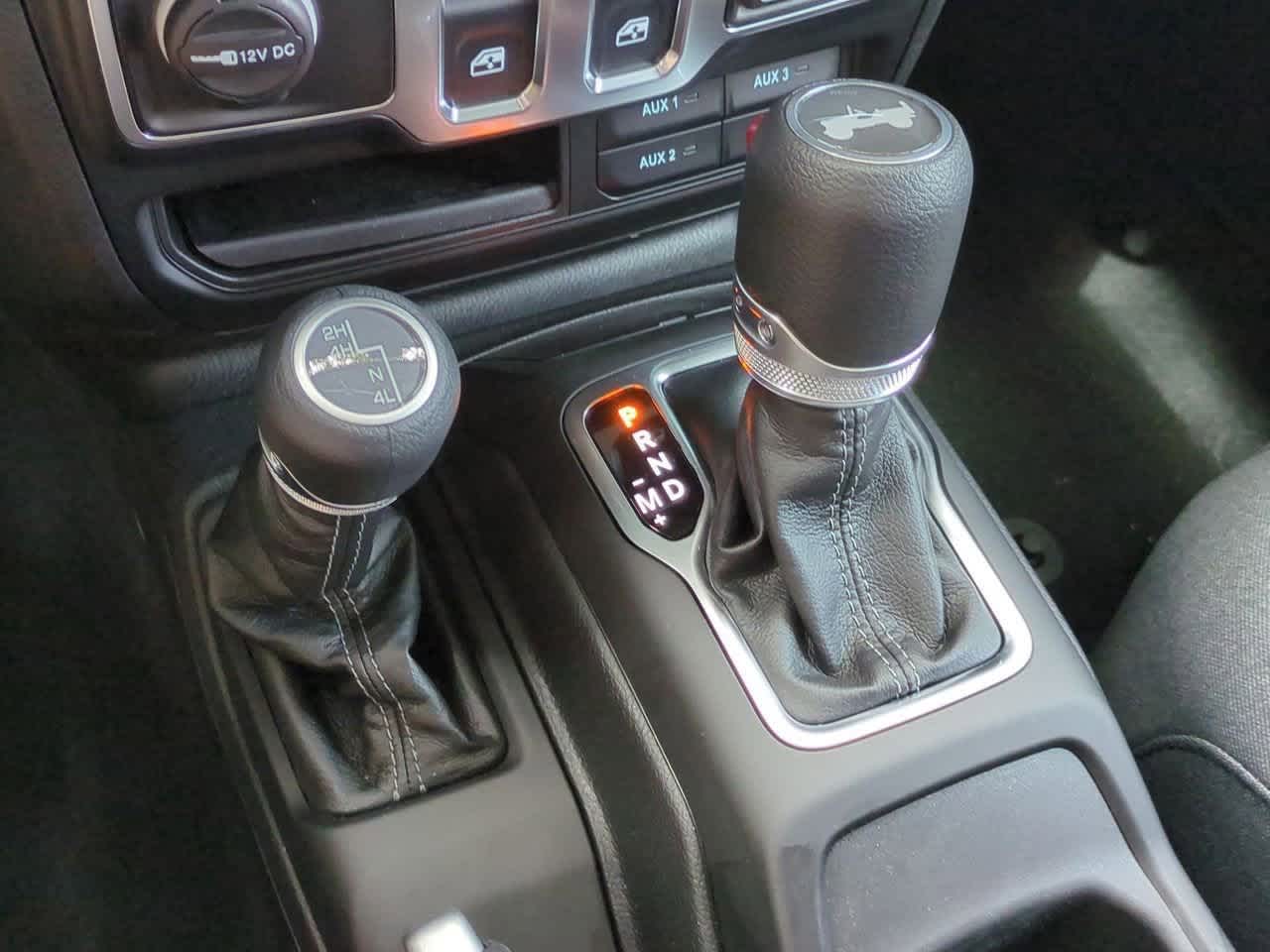 Thumbnail: 2025 Jeep Wrangler - 29