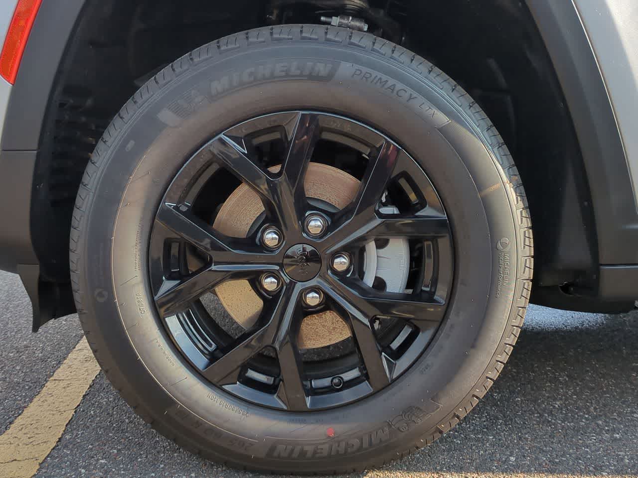 Thumbnail: 2025 Jeep Grand Cherokee - 14