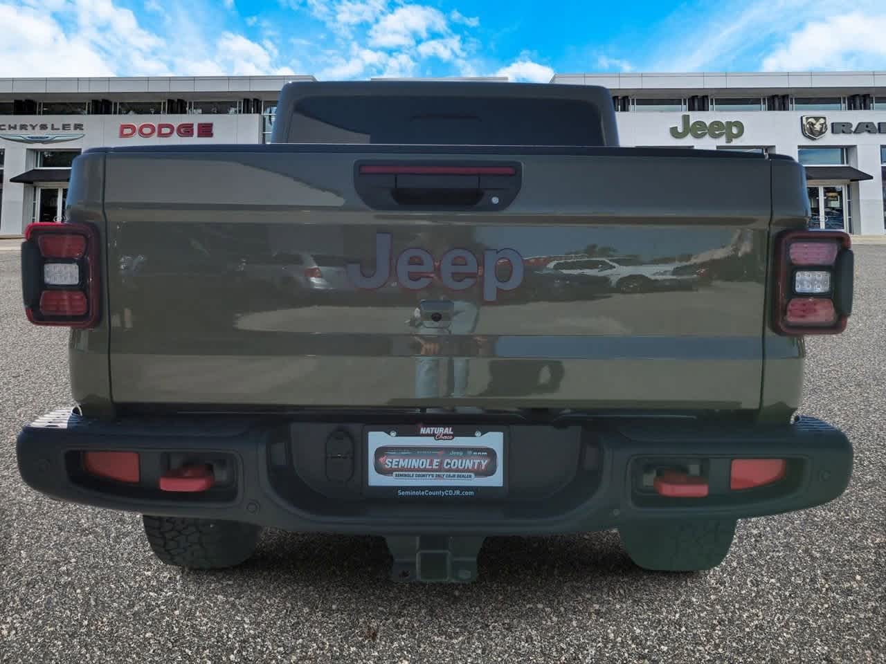 Thumbnail: 2025 Jeep Gladiator - 7