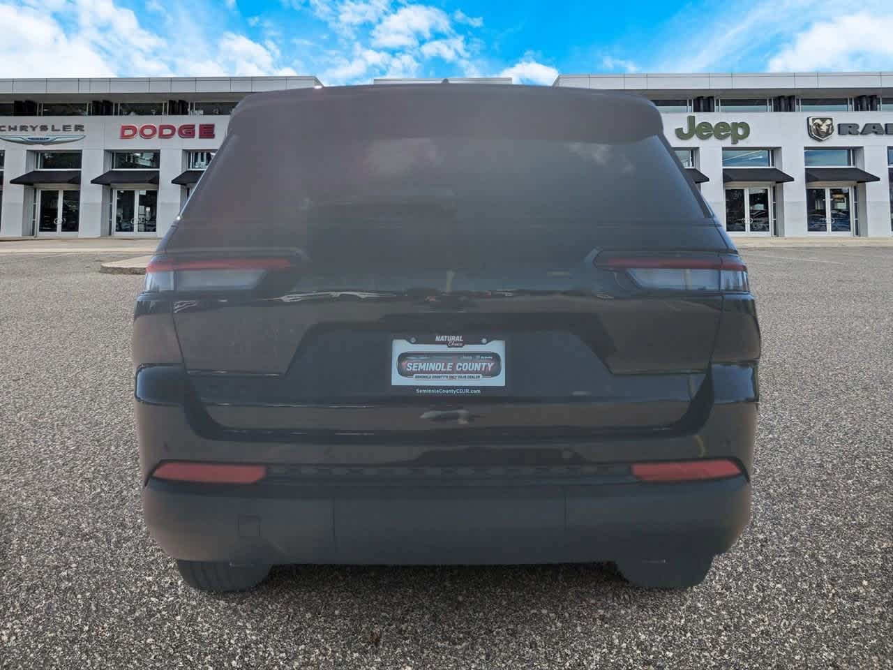 Thumbnail: 2025 Jeep Grand Cherokee L - 7