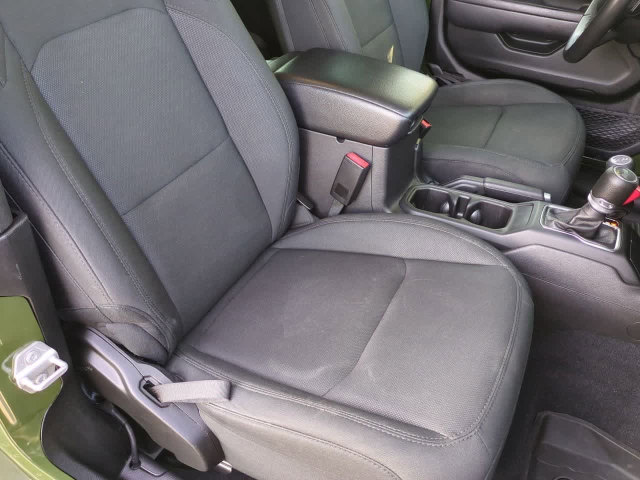 Thumbnail: 2022 Jeep Wrangler - 21