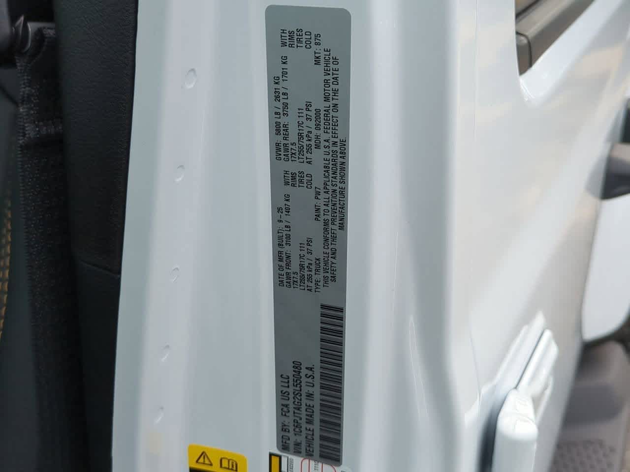 Thumbnail: 2025 Jeep Gladiator - 36