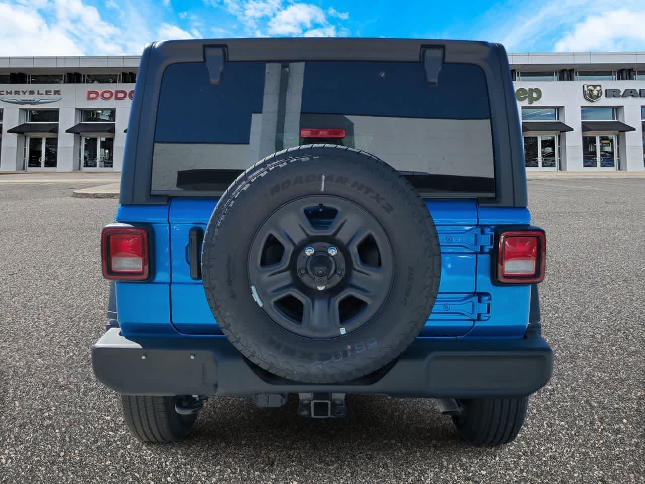 Thumbnail: 2026 Jeep Wrangler - 7