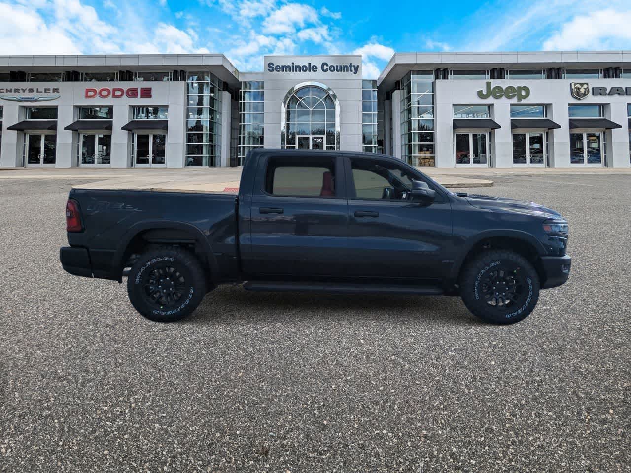 Thumbnail: 2026 RAM 1500 - 9