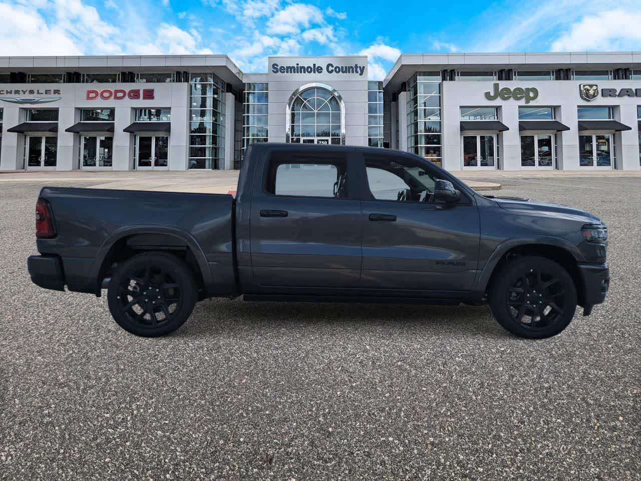 Thumbnail: 2026 RAM 1500 - 9