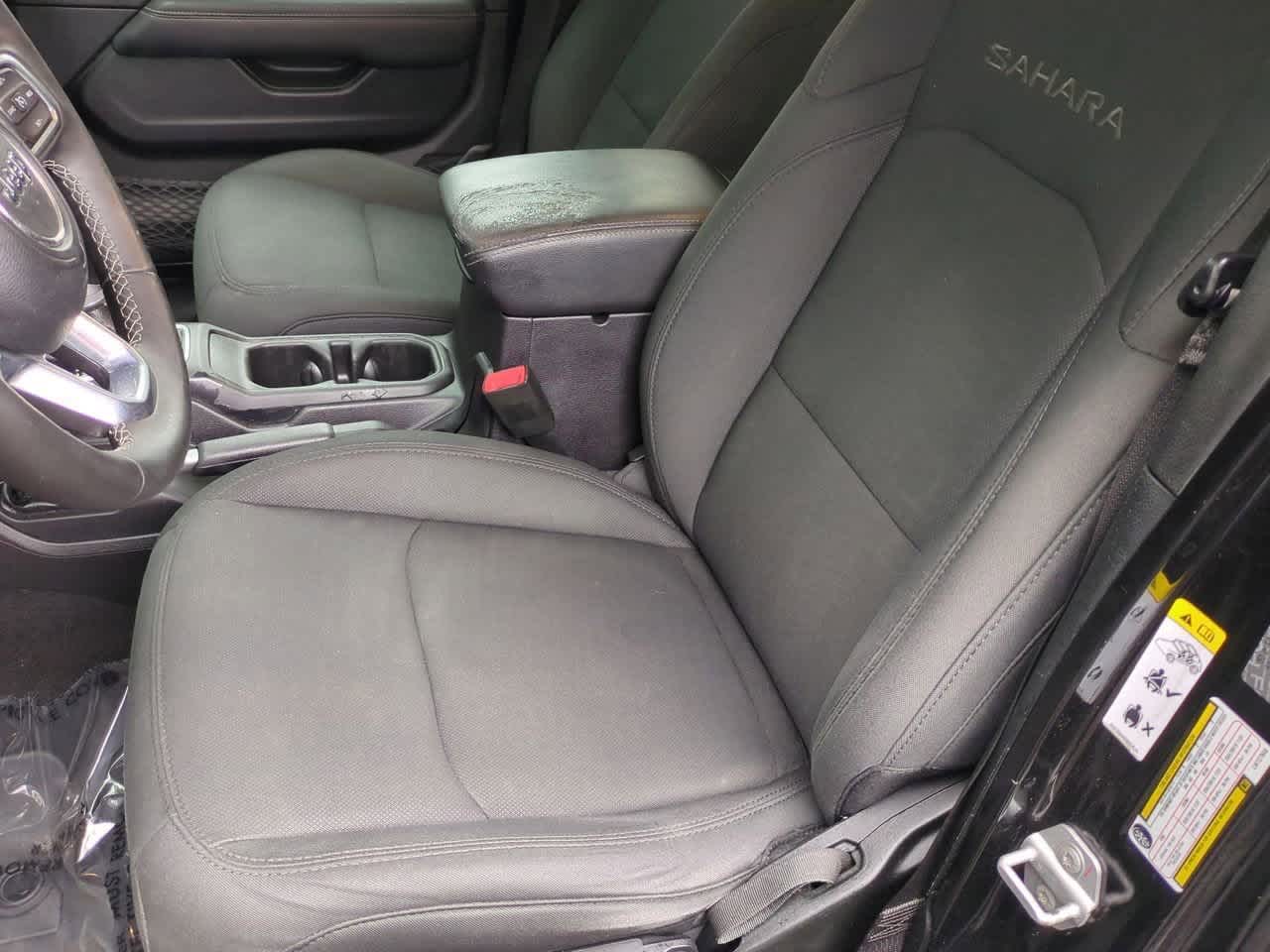 Thumbnail: 2020 Jeep Wrangler - 16