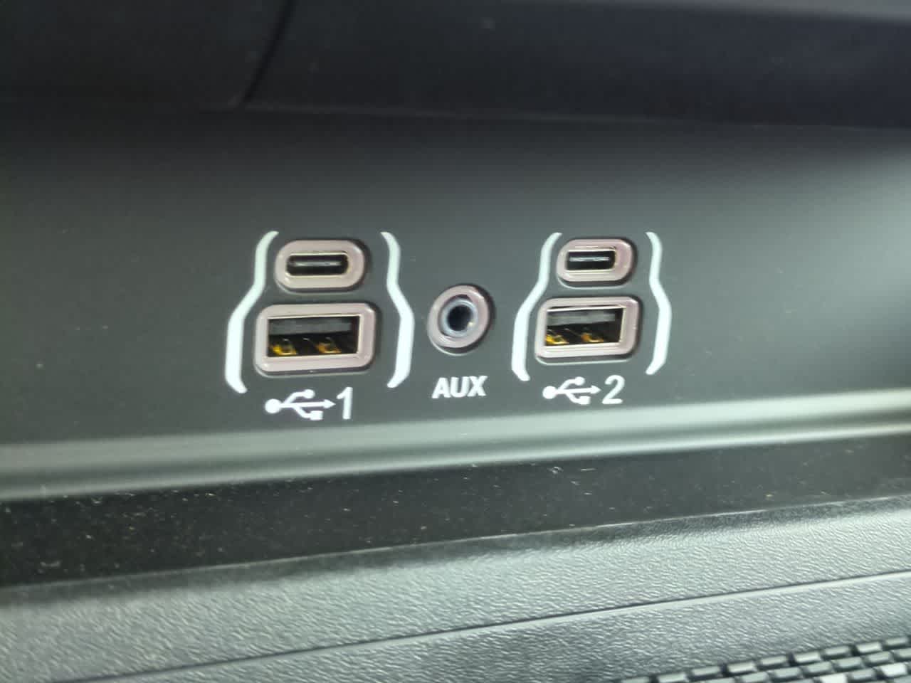 Thumbnail: 2026 RAM 1500 - 33