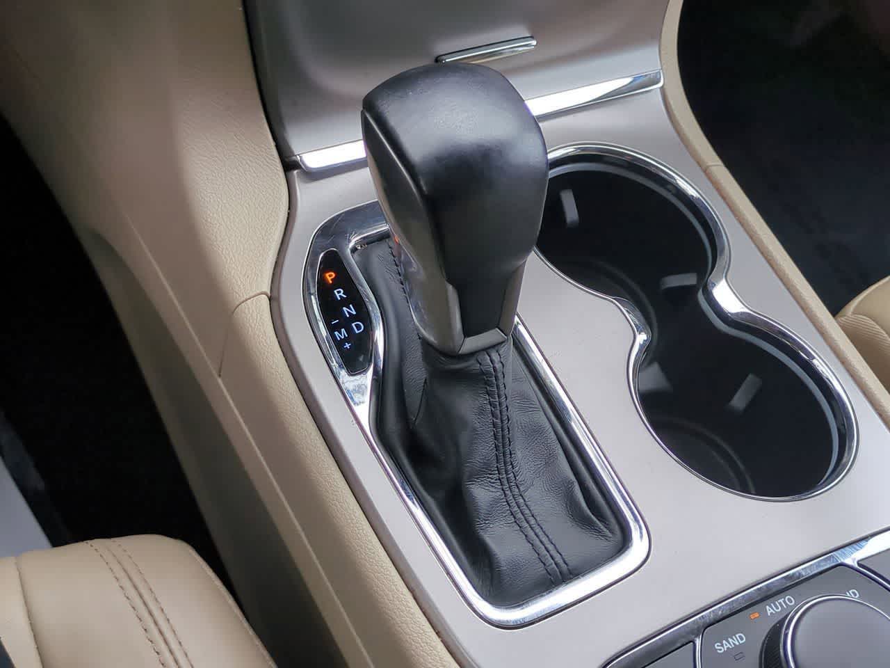 Thumbnail: 2021 Jeep Grand Cherokee - 34