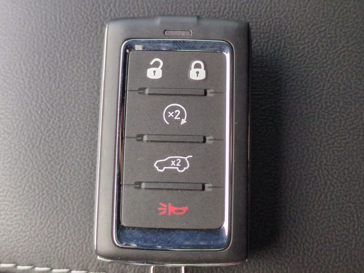 Thumbnail: 2025 Jeep Grand Cherokee - 36