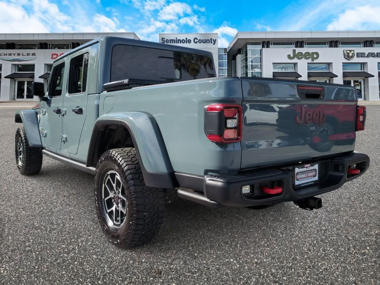 Thumbnail: 2024 Jeep Gladiator - 6