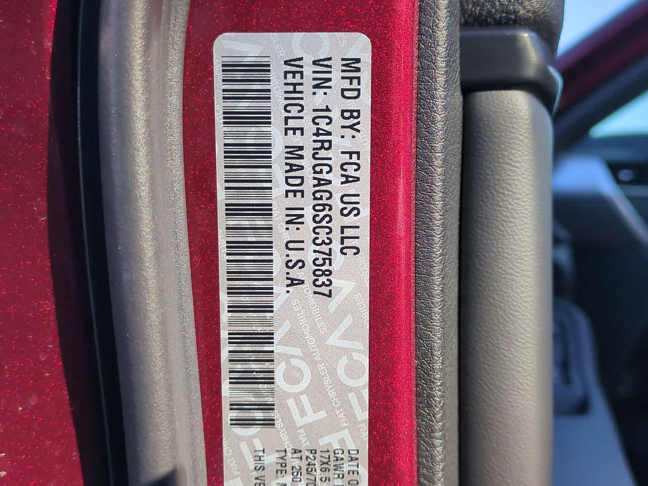 Thumbnail: 2025 Jeep Grand Cherokee - 36