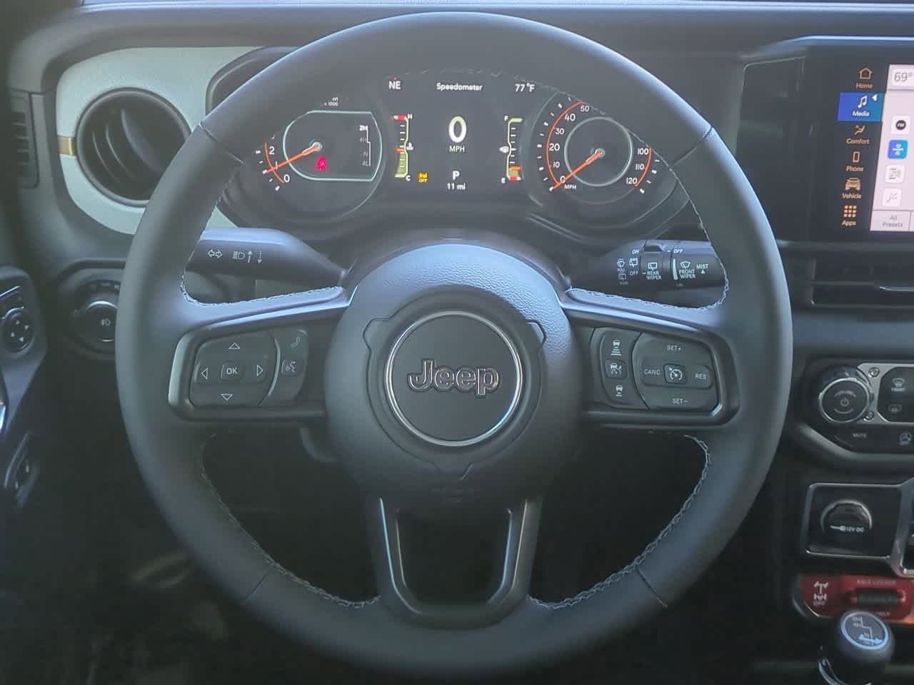 Thumbnail: 2025 Jeep Wrangler - 23