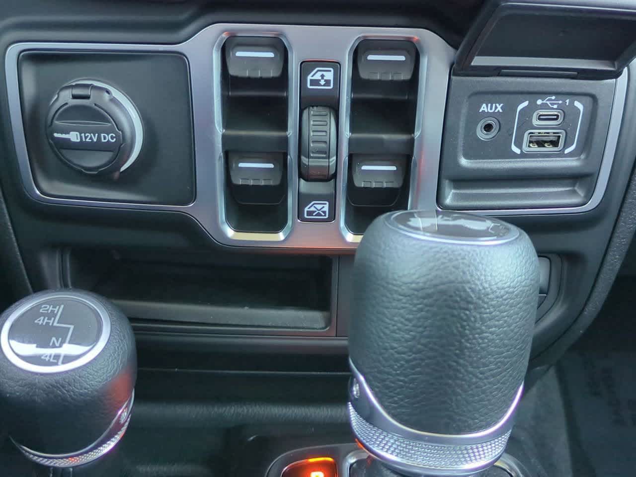 Thumbnail: 2026 Jeep Wrangler - 31