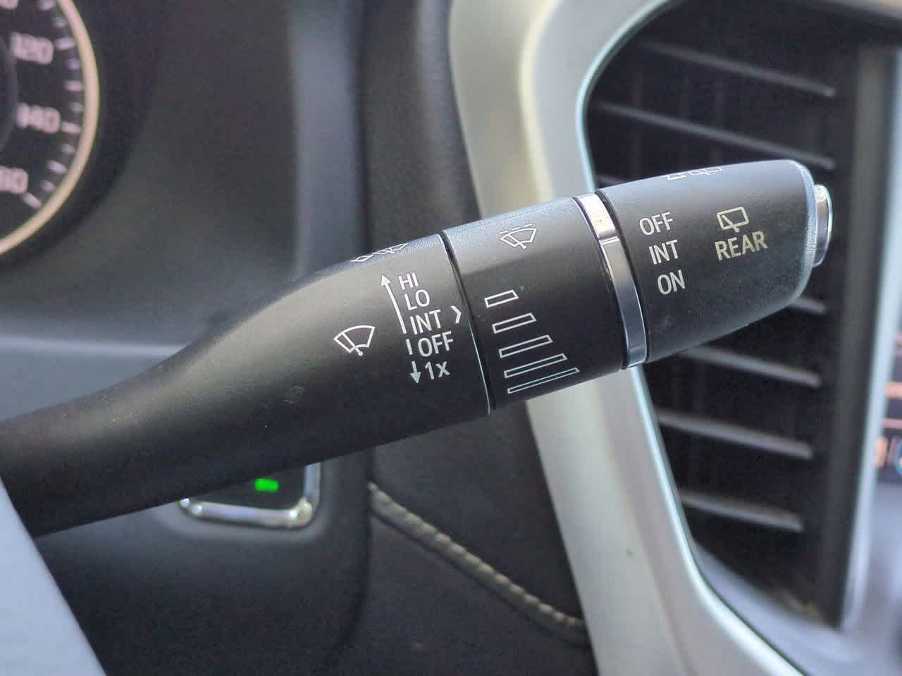 Thumbnail: 2023 GMC Acadia - 26