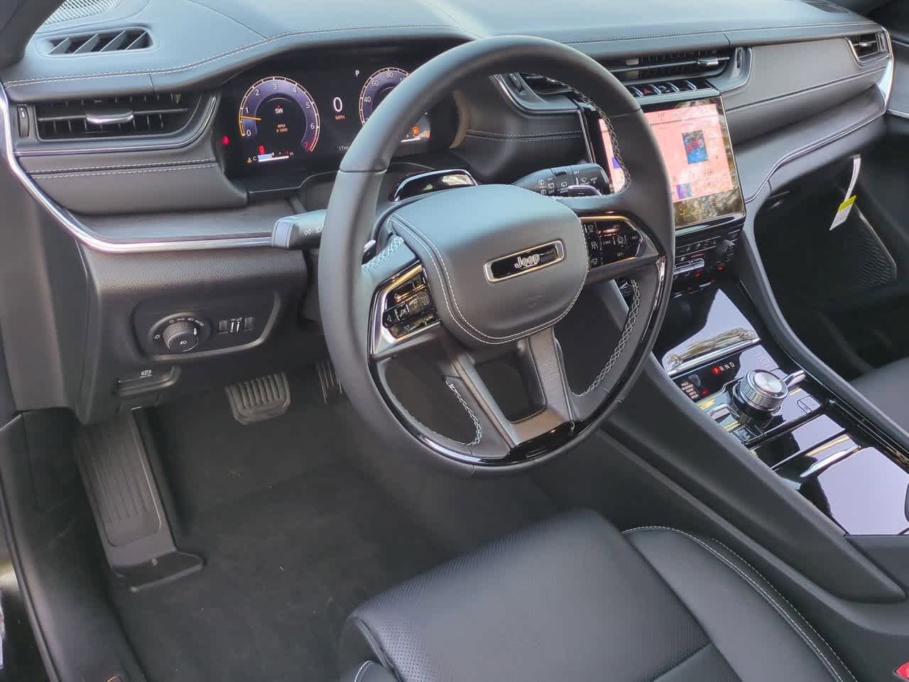 Thumbnail: 2025 Jeep Grand Cherokee L - 10