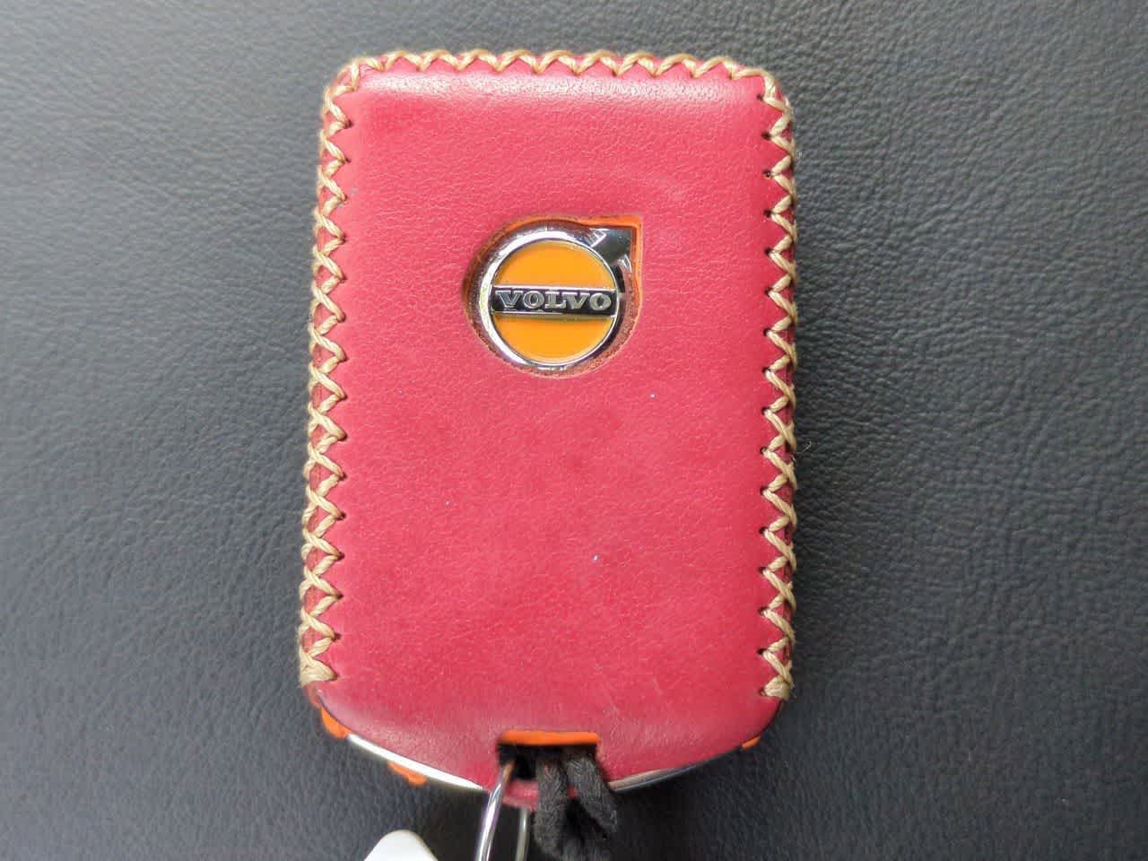 Thumbnail: 2022 Volvo XC90 - 37