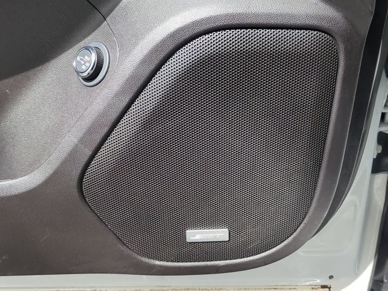 Thumbnail: 2022 GMC Acadia - 32